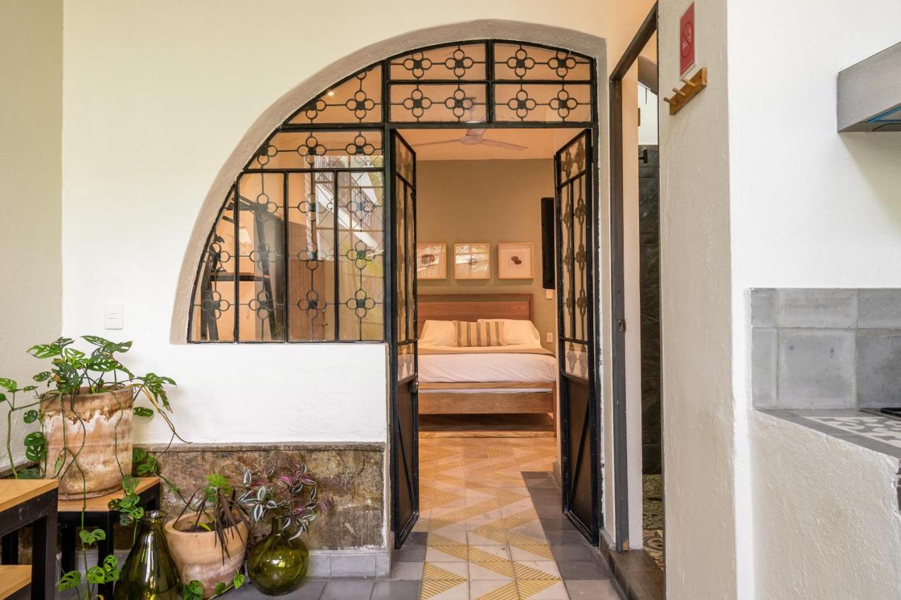 ホテル Casa Mateo グアダラハラ エクステリア 写真
