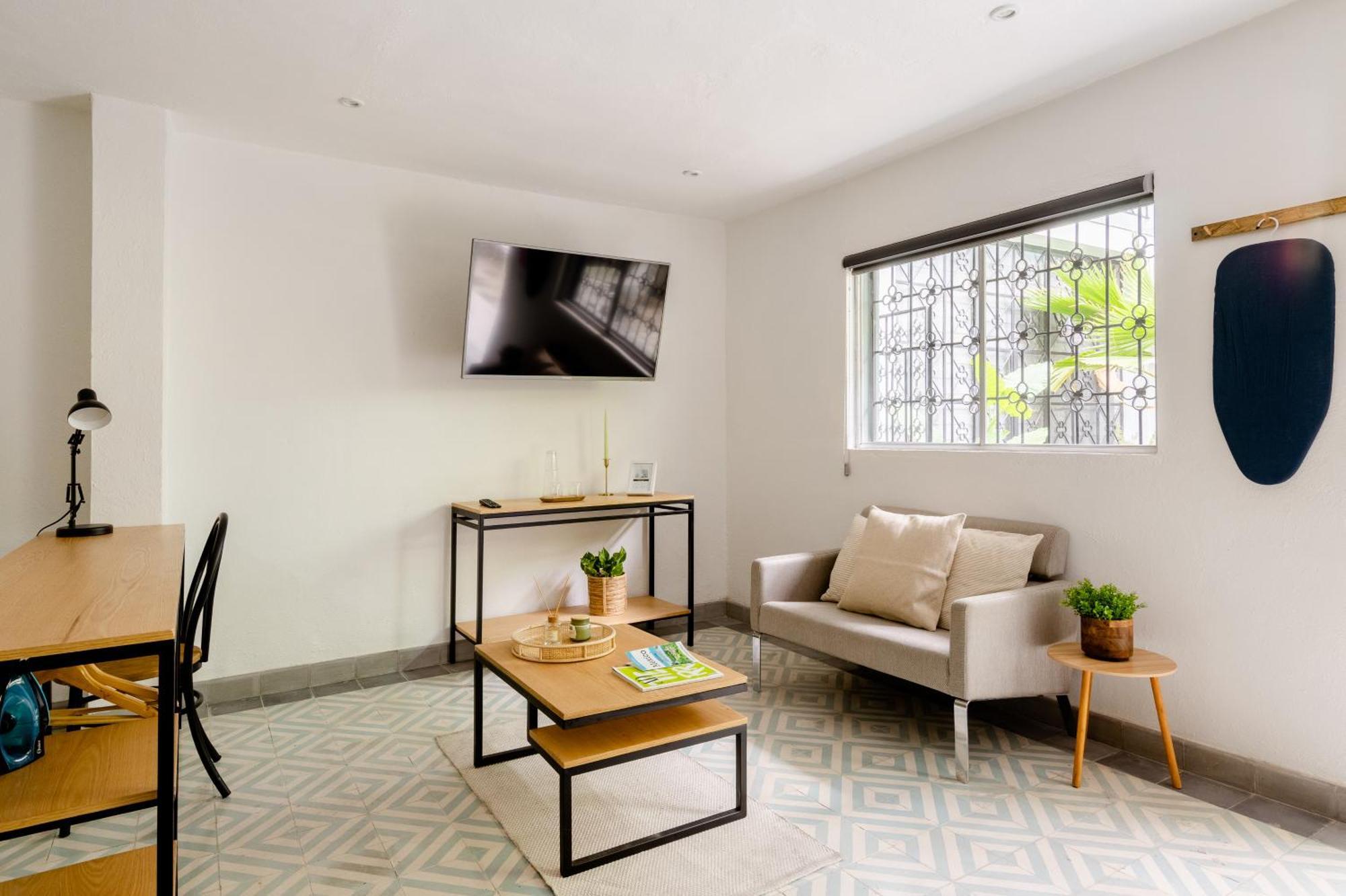 ホテル Casa Mateo グアダラハラ エクステリア 写真